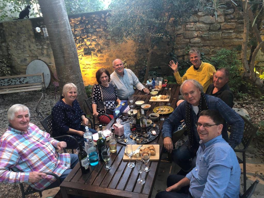 French Cottages Guests who asked us for drinks in our own villa in Provence